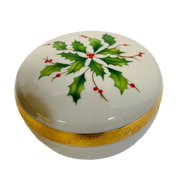 Lenox Holiday Holly Berry France Peint Sewing Trinket Box 3 1/2" - Picture 6 of 9
